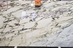 Calacatta Monet Polished Marble (approx 108x70-109x71) [Lot #896]