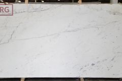 Calacatta La Facciata Honed Marble (125-139x66) [Lot #1055]