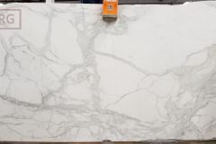 Calacatta Nobilis Honed Marble (117x71) [Lot #182]