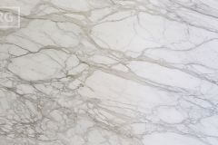 Calacatta Oro Deluxe Honed Marble (130x82) [Lot 372]