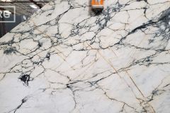 Calacatta Paonazzo Extra Honed Marble (105x79) [Lot #506]