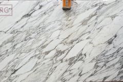 Calacatta Vagli Supreme Honed Marble (131x78) [Lot #568]