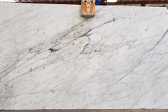 Statuarieto Venato Honed Marble (135x76) [Lot #020]