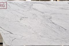 Statuario Sponda Honed Marble (122x74) [Lot #1055]