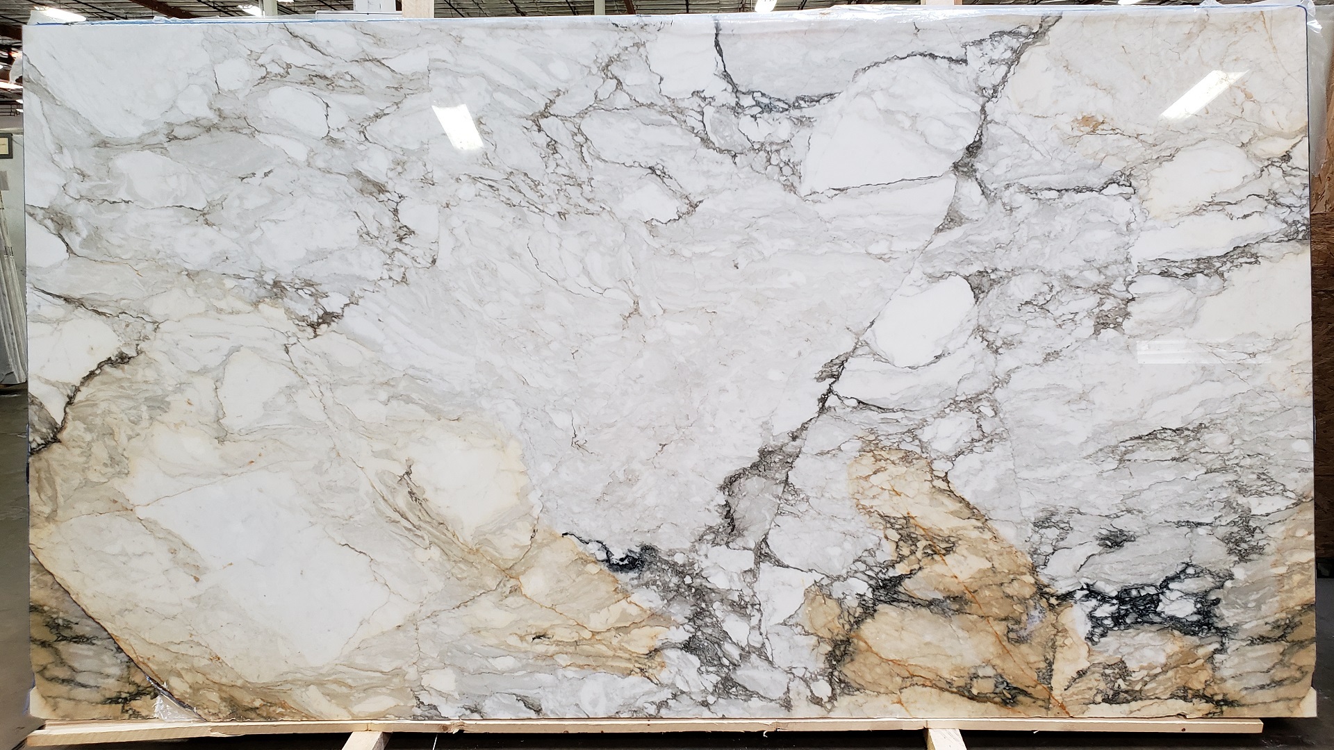 Irg Calacatta Paonazzo Marble The Charming Choice