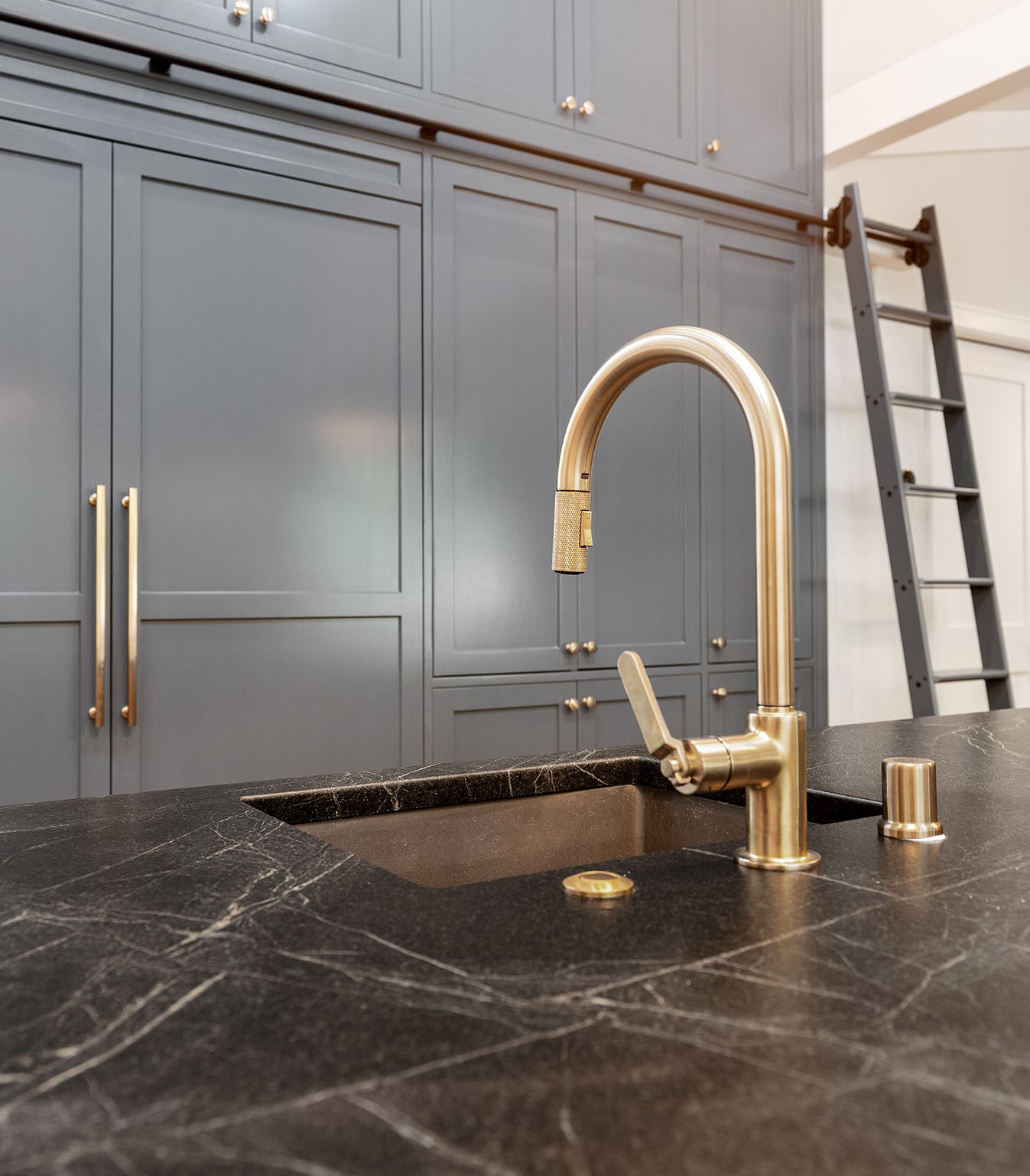 5-reasons-to-consider-soapstone-countertops-bay-area-sacramento