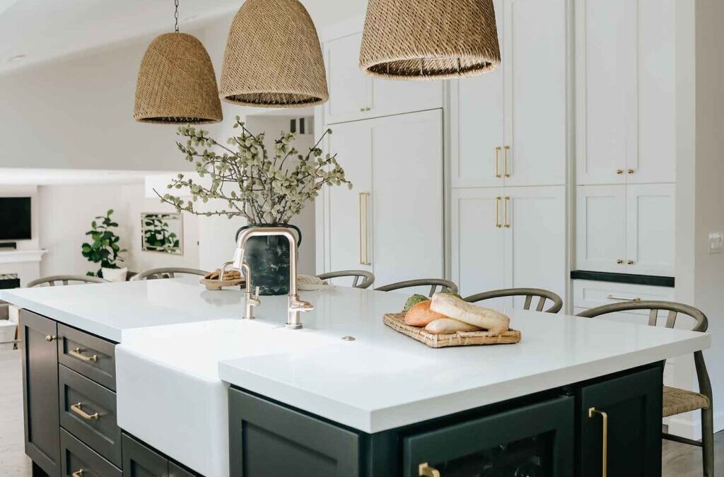 Trendy vs. Timeless: The Difference Between Quartz and Quartzite